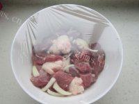「美味可口」烤羊肉串做法图解6)