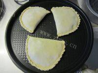 美味早餐三鲜韭菜盒子做法图解12)