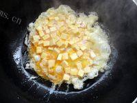 家常菜金银豆腐做法图解6)