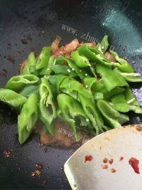 五味俱全的农家小炒肉做法图解5)
