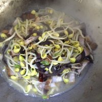 风味美食卤肉豆芽菜做法图解5)