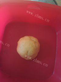 自制红豆酥做法图解2)