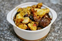 美味的菌菇鸡煲做法图解9)