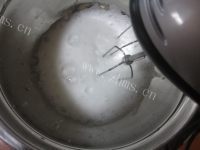 美味佳肴般的蛋糕卷做法图解6)
