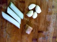 家常菜鱼香茄子做法图解4)