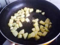 自制抹茶奶油蛋糕做法图解14)