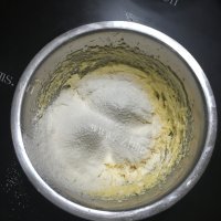 香甜的迷你翻糖蛋糕做法图解5)