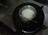 自制玫瑰花冠面包做法图解2)