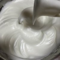 喷香的可可戚风蛋糕做法图解6)