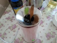 自制香肠鸡蛋卷做法图解5)