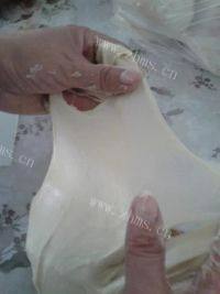 DIY好吃的酸奶面包做法图解5)