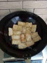 家常菜香辣煎豆腐做法图解1)