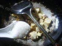 家常菜肉末炒豆腐做法图解10)
