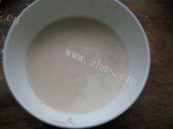 美味的香葱苏打饼干做法图解3)