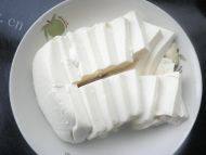 好吃的肉末蒸豆腐做法图解2)