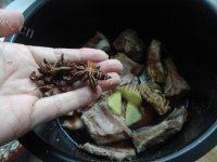 家常菜排骨豆角做法图解8)