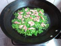 家常夜兰花肉片汤做法图解6)