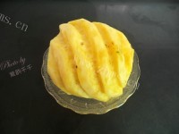 美味的菠萝水果卷做法图解1)