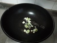 家常菜清炒西葫芦做法图解2)