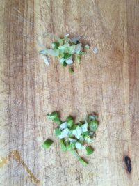 美味的西红柿黄金蛋炒饭做法图解2)
