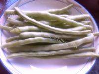 家庭版橄榄菜炒豆丁做法图解1)
