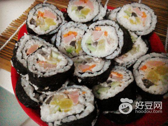 金枪鱼紫菜包饭