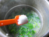 美味的油菜蕻鲍鱼大米粥做法图解11)