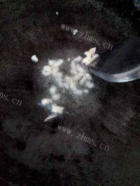 老爸做的茭白肉丝做法图解4)