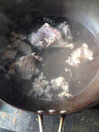 美味的羊肉汤面做法图解5)