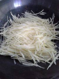 DIY-酸溜土豆丝做法图解5)