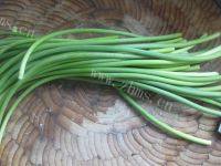 「DIY美食」蒜苔炒肉做法图解2)