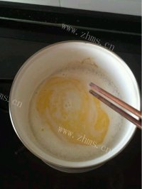 牛奶冻做法图解2)