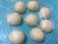 自制奶油排包做法图解9)