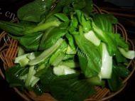 木耳炒油菜做法图解2)