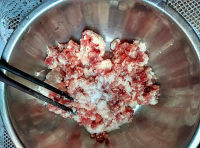 家常菜油豆腐酿肉做法图解2)