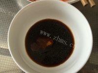 五味俱全的凉拌木耳做法图解3)