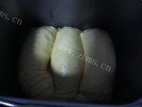 自制南瓜面包做法图解17)