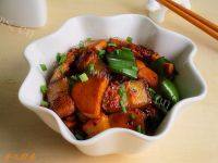 家常菜杏鲍菇炒五花肉