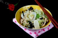 自制白菜肉丝炒年糕