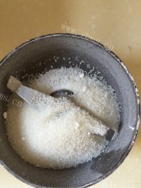 美味的糯米桂花糕做法图解4)