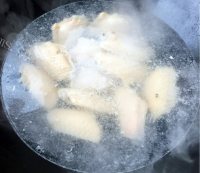 美味的红烧板栗鸡翅做法图解5)