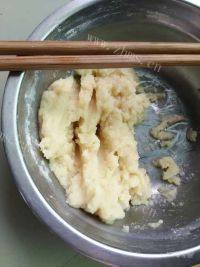 美味的绿豆饼做法图解3)