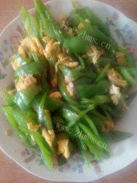 家常菜尖椒炒鸡蛋