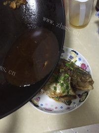 家常菜烧鲳鱼做法图解8)
