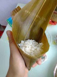 美味的蜜枣粽子做法图解11)