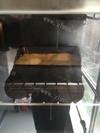 美味营养的苹果蛋糕做法图解11)