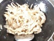 好吃的平菇肉片做法图解4)
