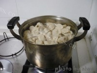 美味的酸汤水饺做法图解16)