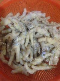 下酒菜泡椒凤爪做法图解1)