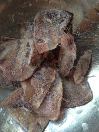 美味的豌豆苗牛肉面做法图解1)